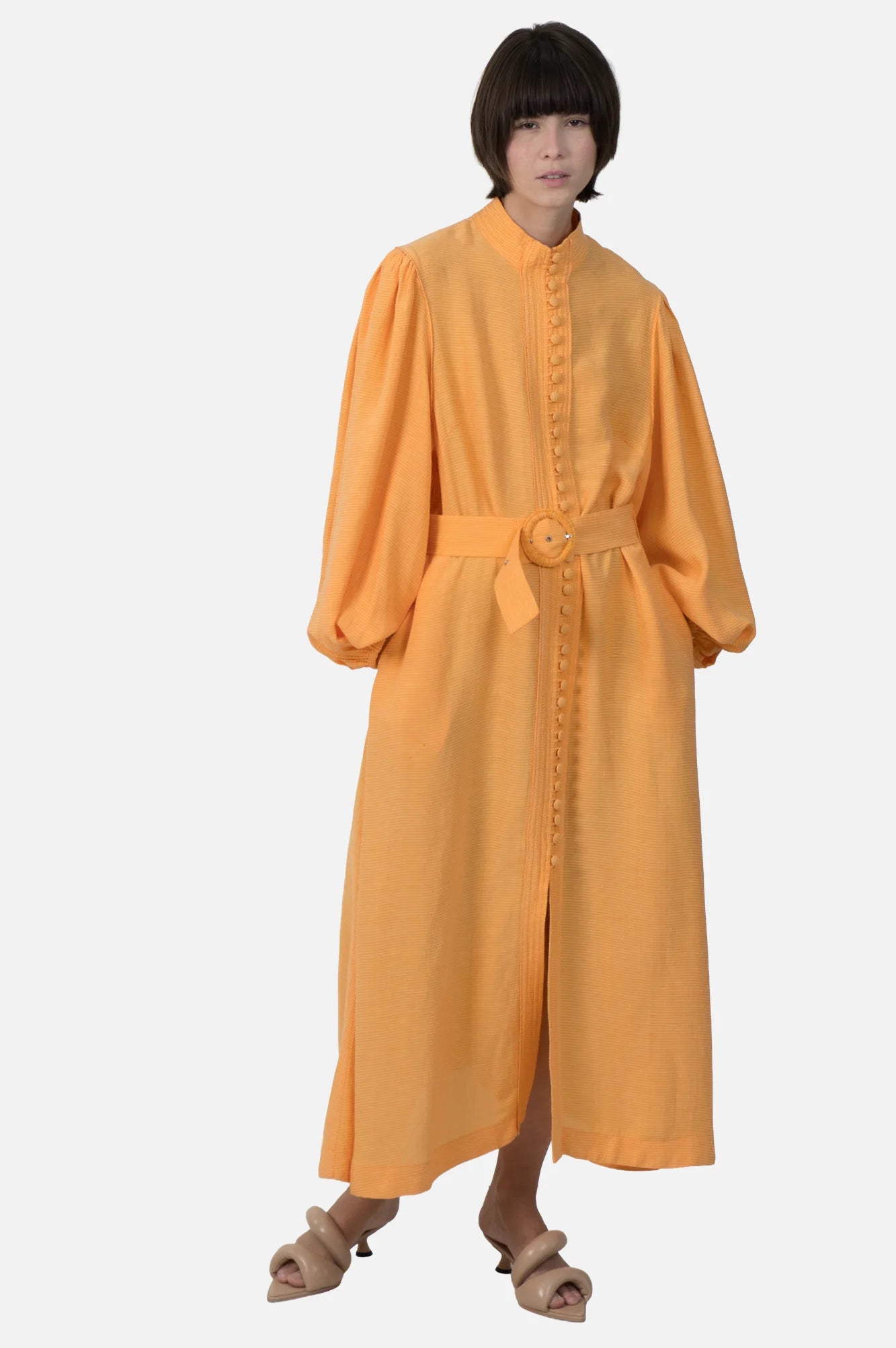 Vestido Laranja Detalhe