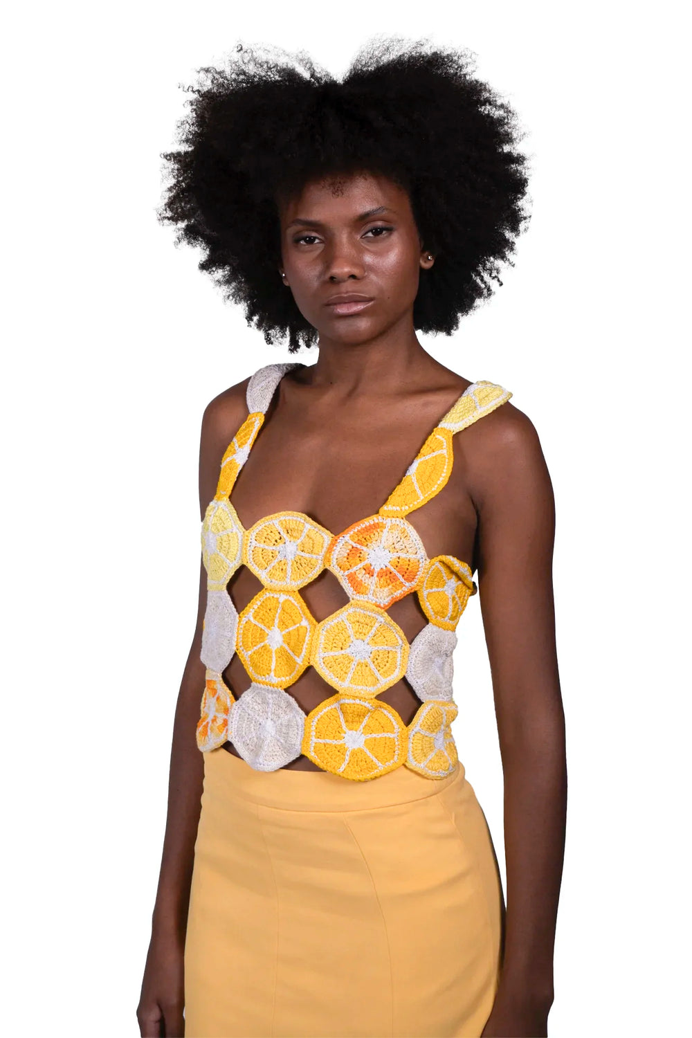 Camiseta Amarela Crochê