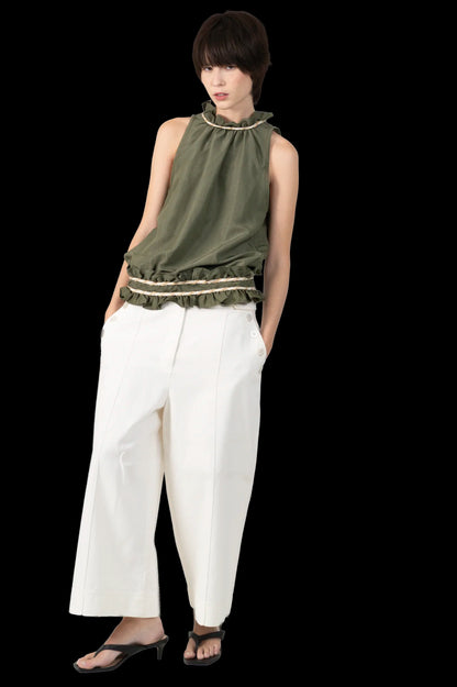 Calça Off Detalhe NK