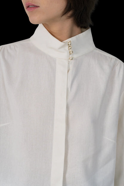 Camisa Branca Detalhe NK