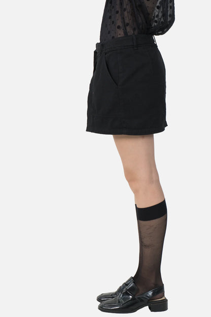 Short Preto Detalhe Talie NK
