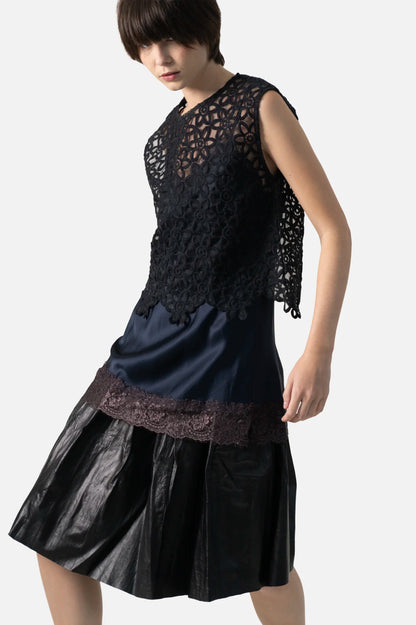 Blusa Preta Bordada Mixed