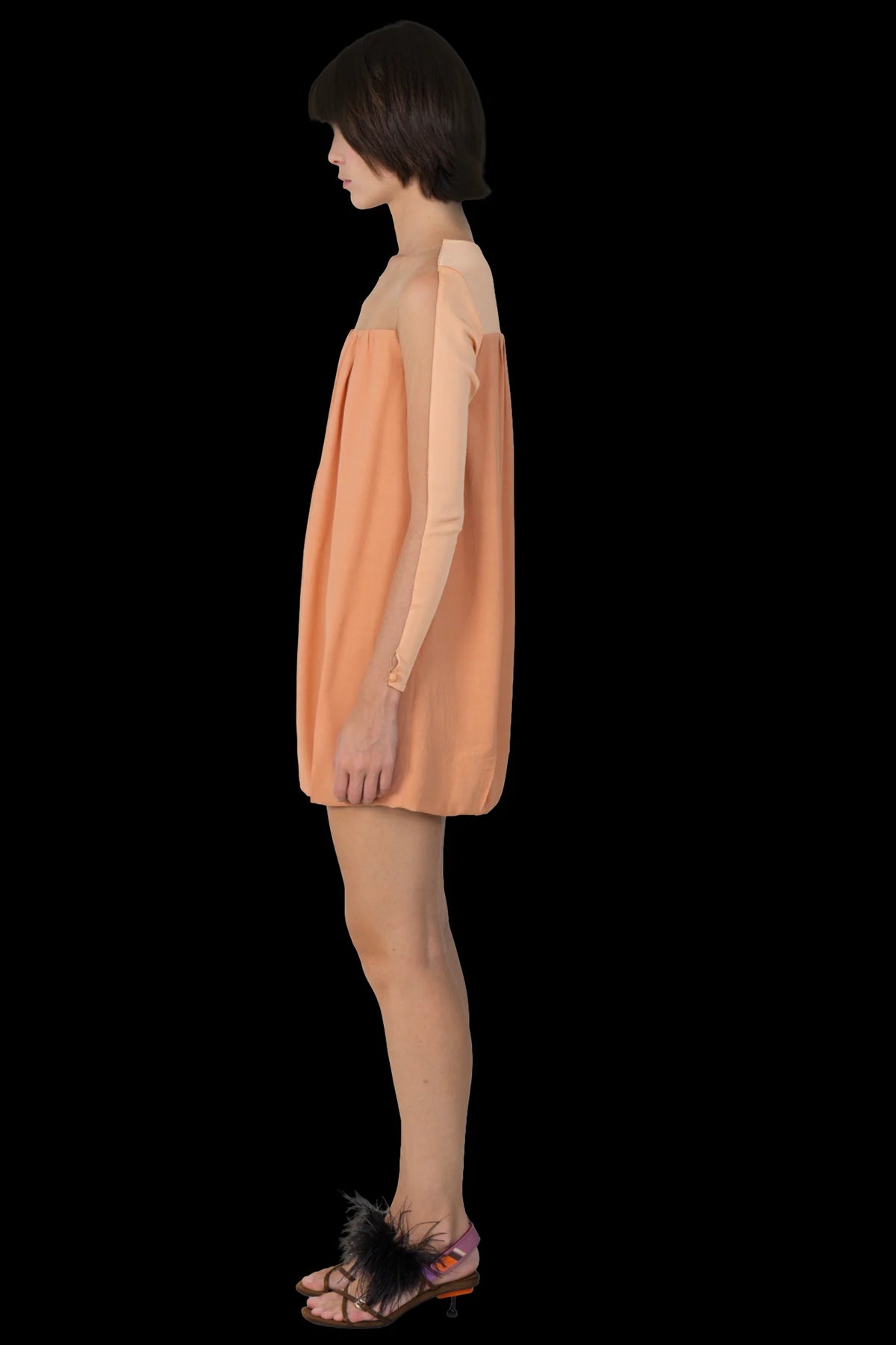 Vestido Nude Detalhe