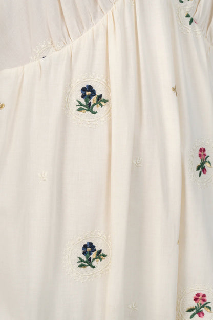Vestido Creme Bordado Cris Barros