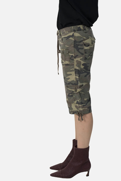 Bermuda Camuflada Detalhe Garimpo Adda