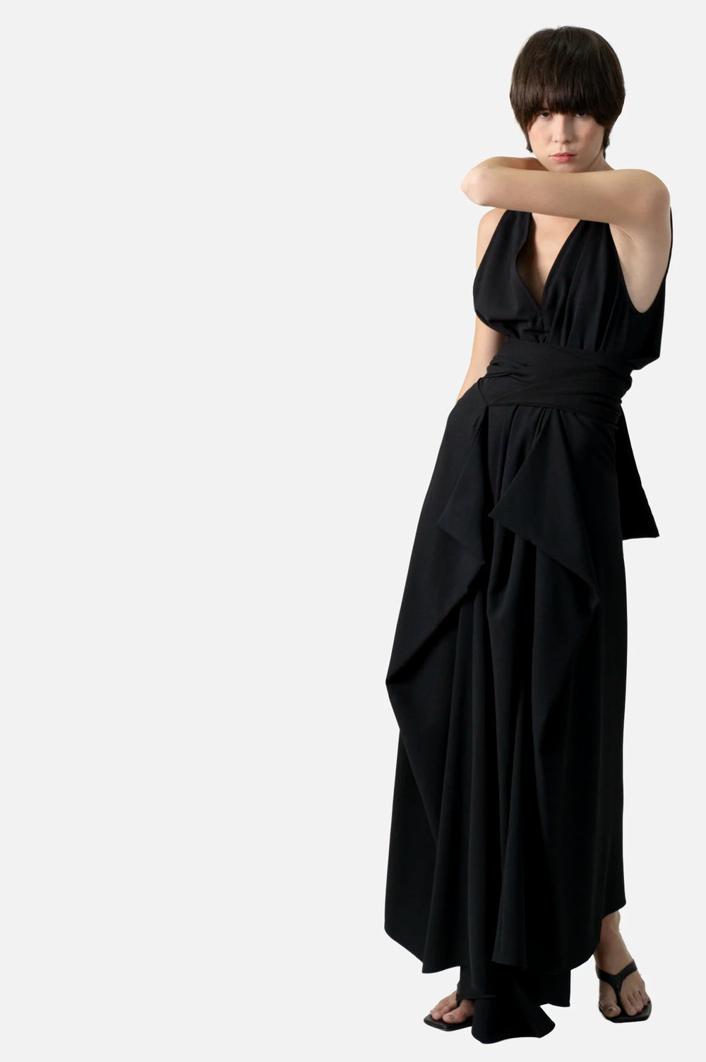 Vestido Preto Assimetrico