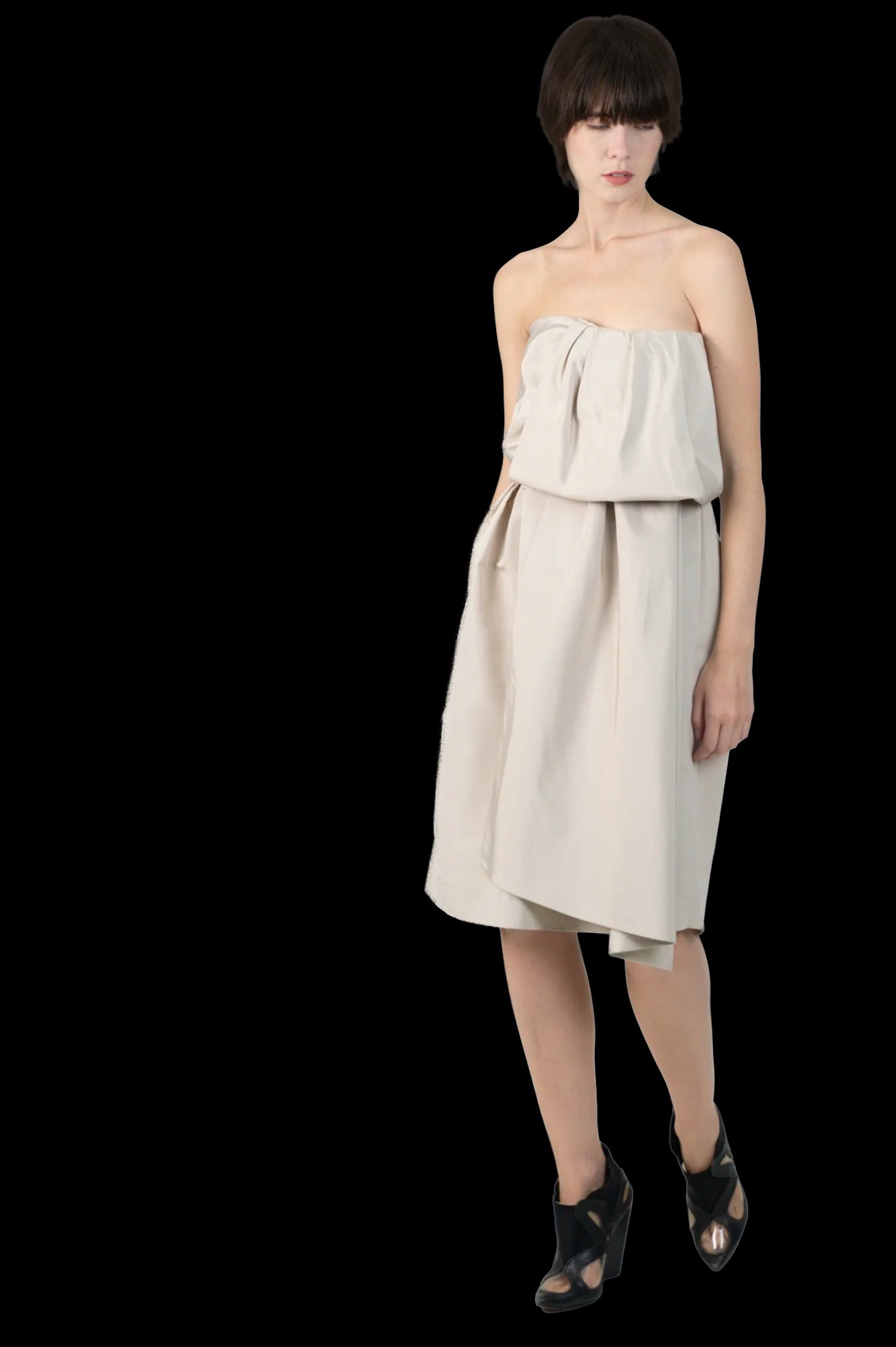 Vestido Bege Detalhe