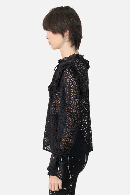 Blusa Preta Renda Agilità