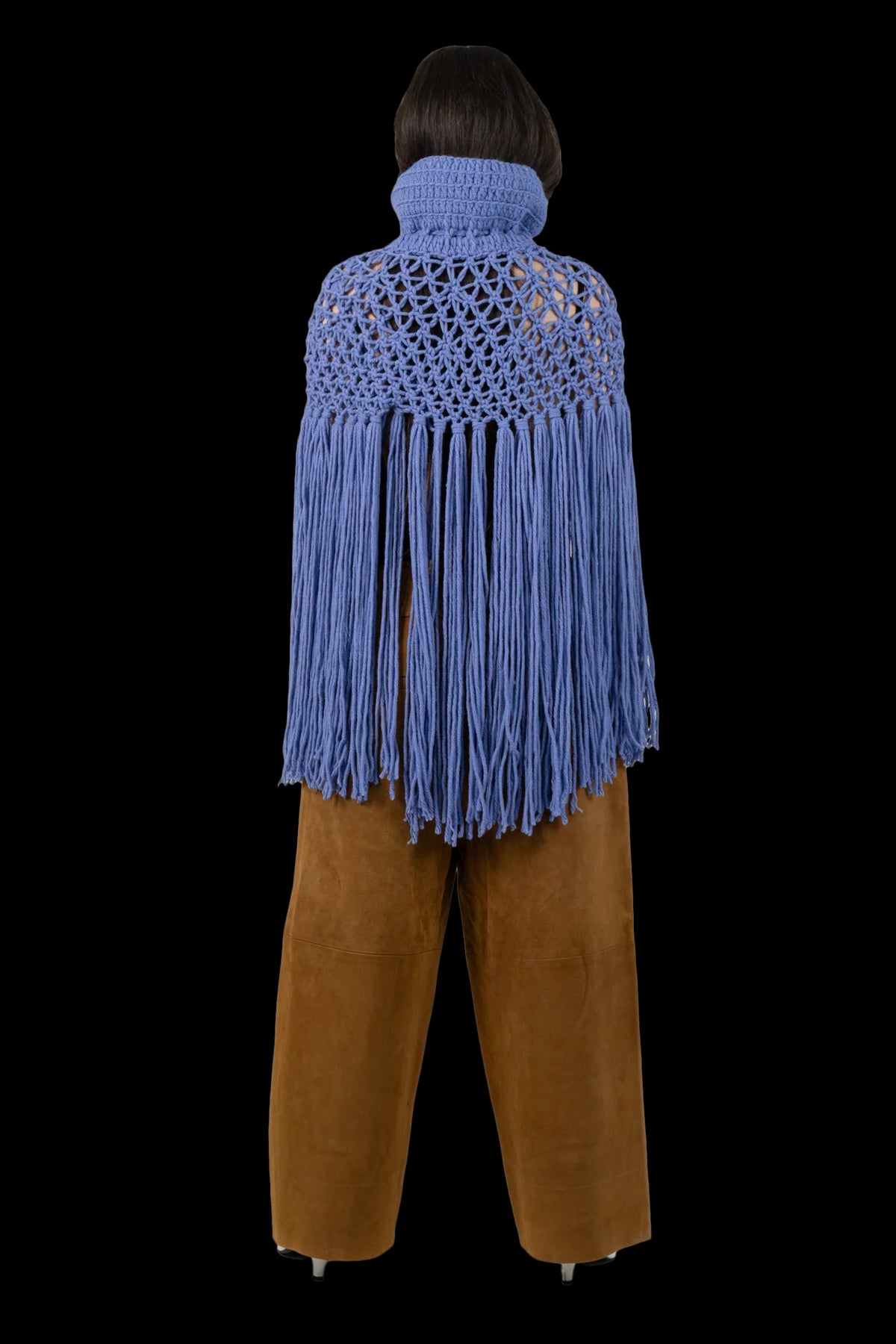 Poncho Lilas Croche ONG VALADARES