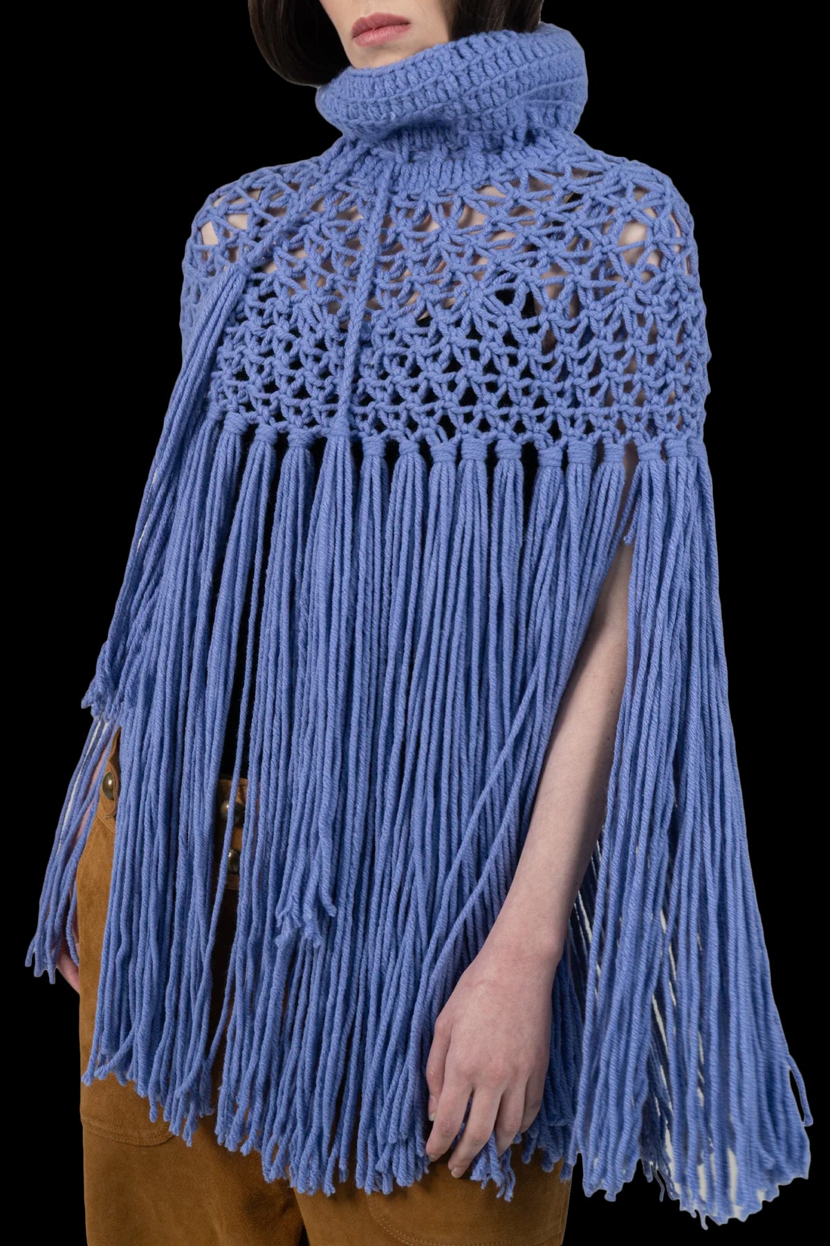 Poncho Lilas Croche ONG VALADARES