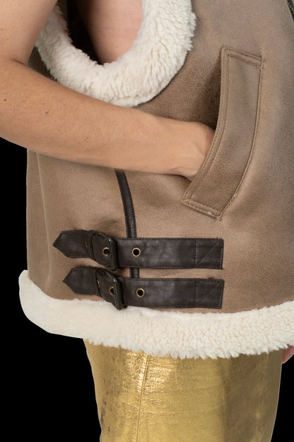 Colete Color Detalhe Zara