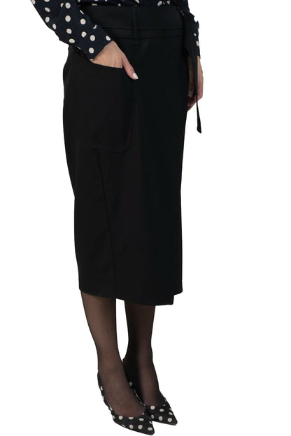 Saia Preta Detalhe Max Mara
