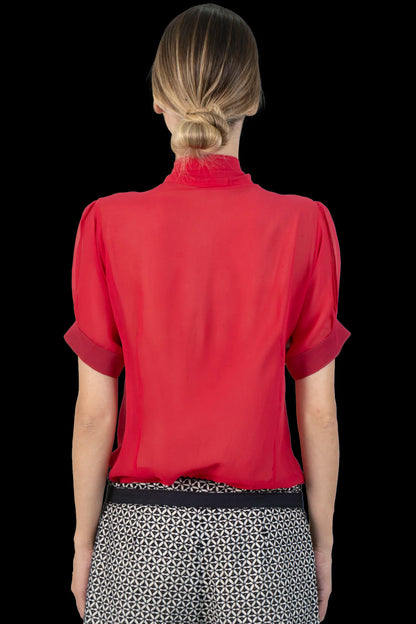 Camisa Vermelha Laço Carol Bassi