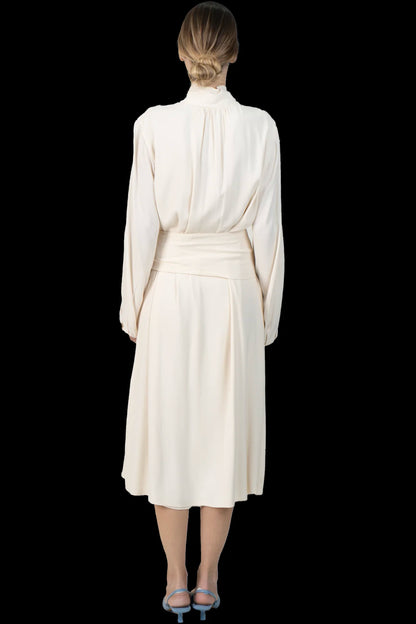 Vestido Branco Detalhe Cris Barros