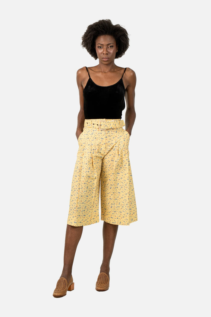Bermuda Amarela Floral Bermuda NK STORE