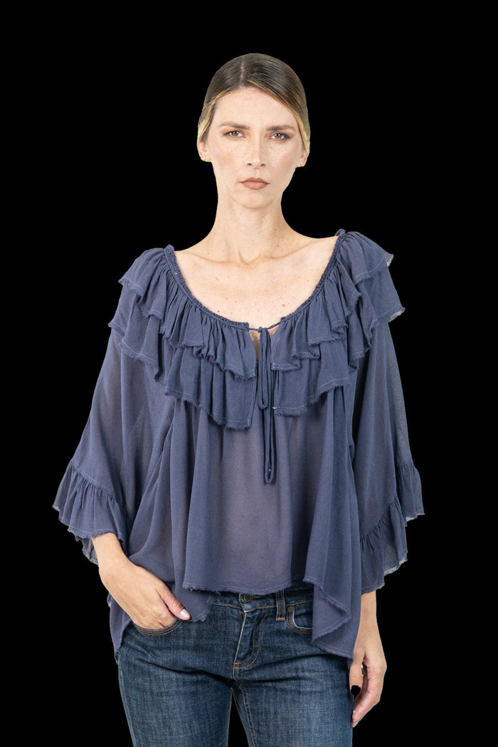 Blusa Azul Detalhe Blusa Renata Figueredo