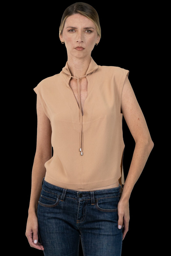 Camiseta Nude Detalhe Camiseta Maria Filó