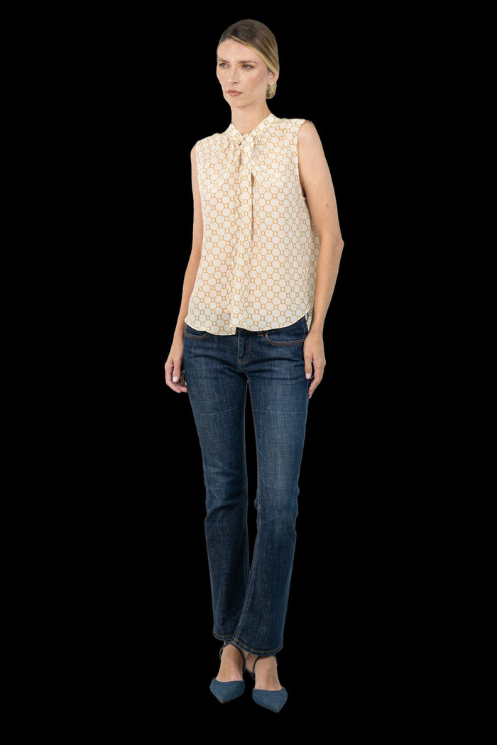 Camiseta Off Seda Camiseta NK collection